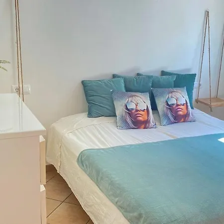 Sunny Hills - Garnier Villa *